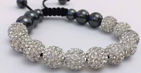 The Fun Design of Crystal Bracelet