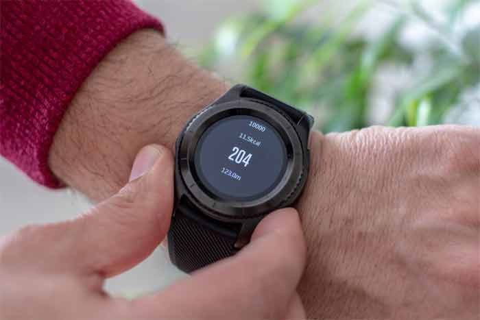 Read more about the article How do Smartwatch Steps Count?