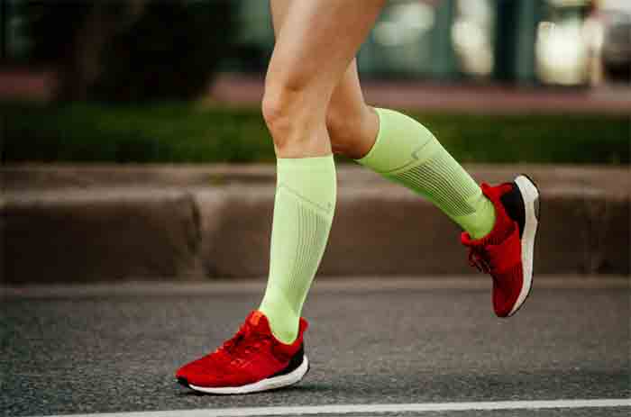 You are currently viewing The Top Benefits of Wearing Compression Socks