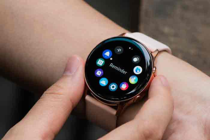 You are currently viewing What Are the Benefits of a Smartwatch?